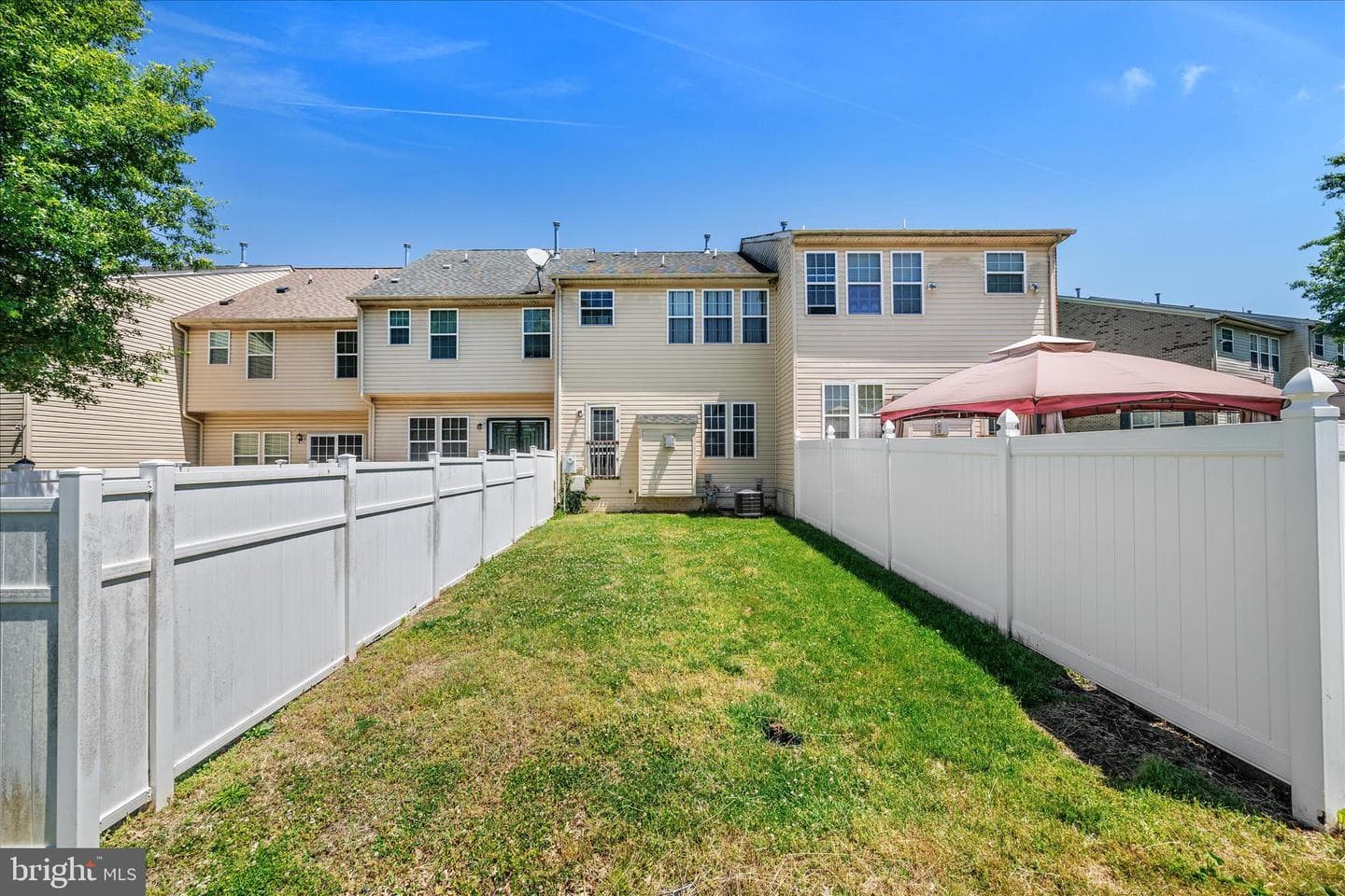 1133 Wilberforce Court photo 31