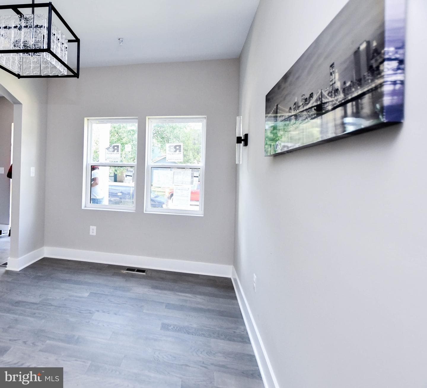 16305 Ayrwood Lane photo 3