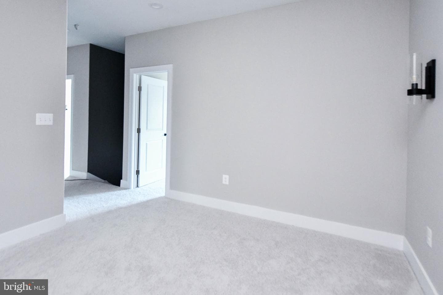 16305 Ayrwood Lane photo 32