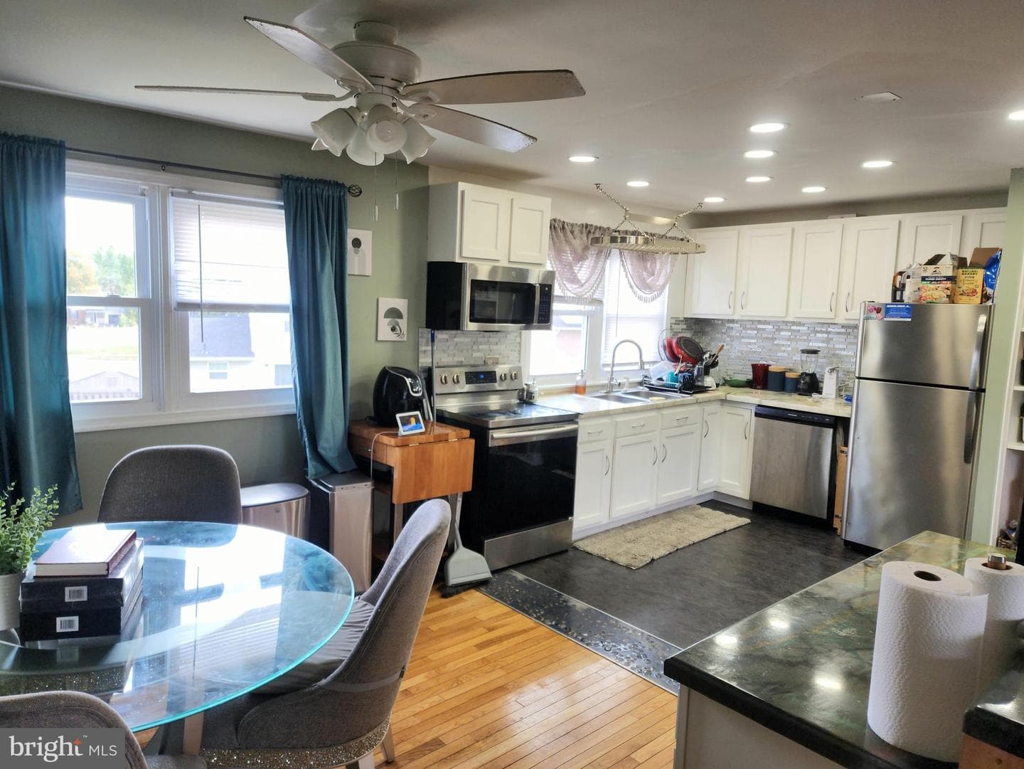 5209 Sumter Court photo 8