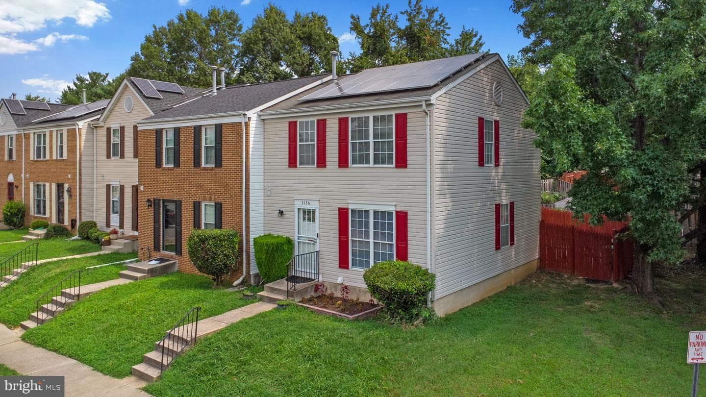 5136 Cranmer Way photo 2