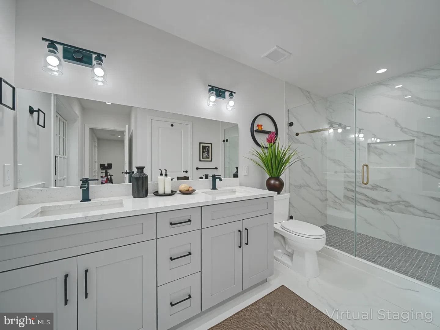 3912 Livingston Street photo 51