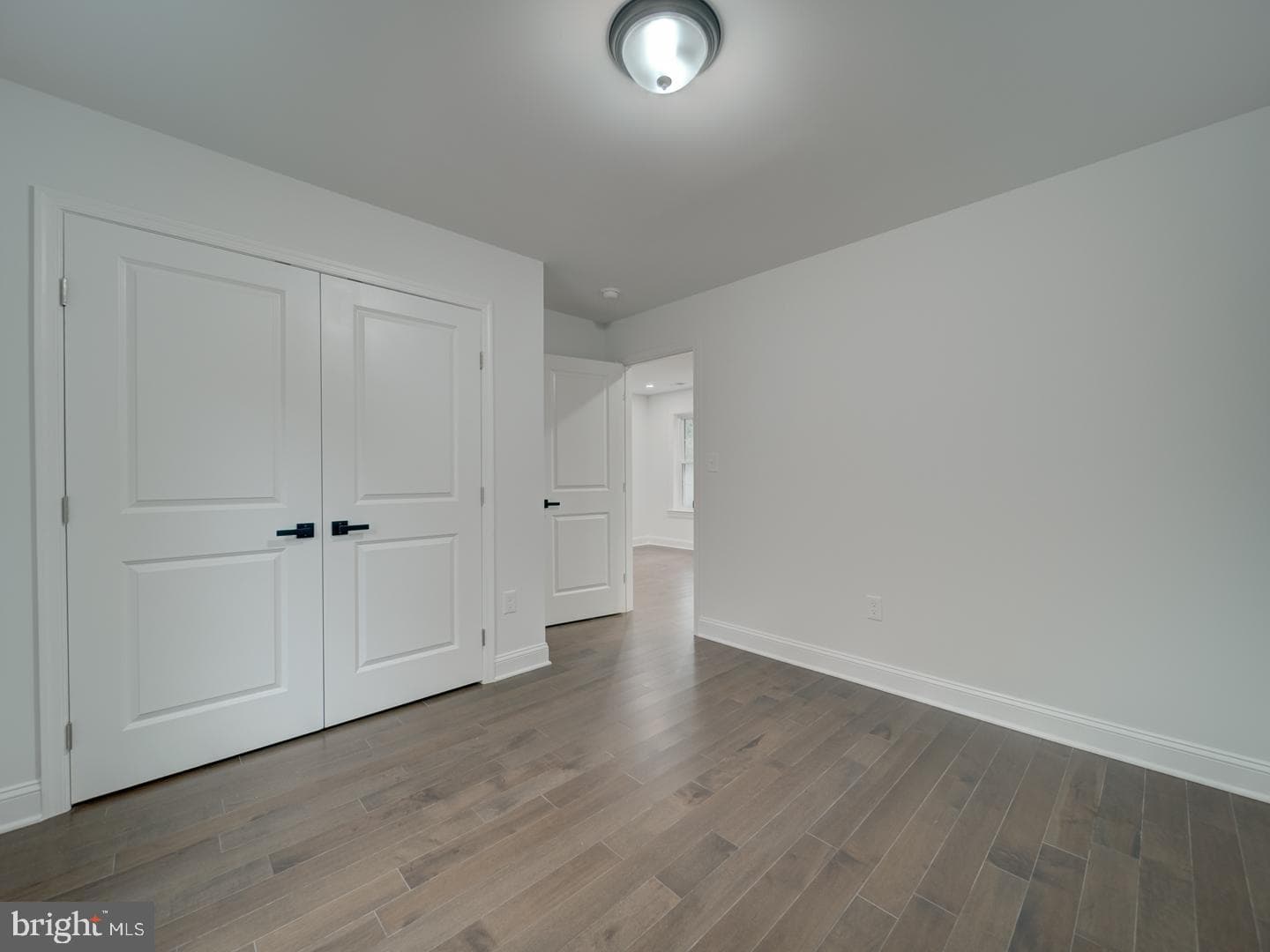 3912 Livingston Street photo 58