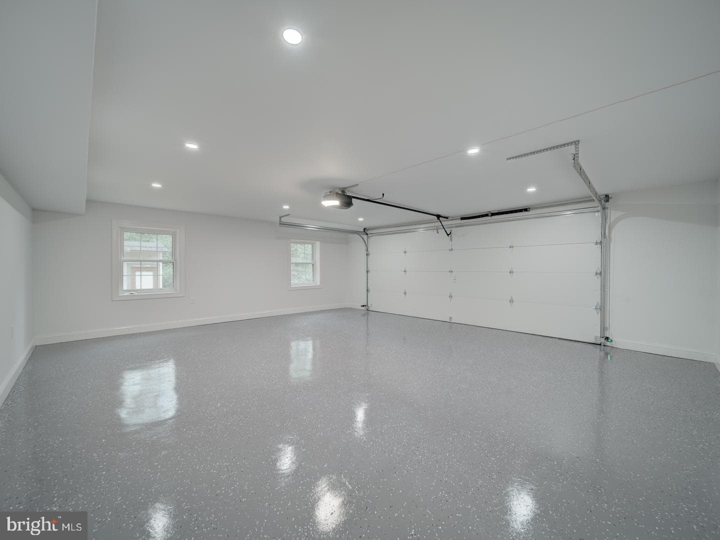 3912 Livingston Street photo 79