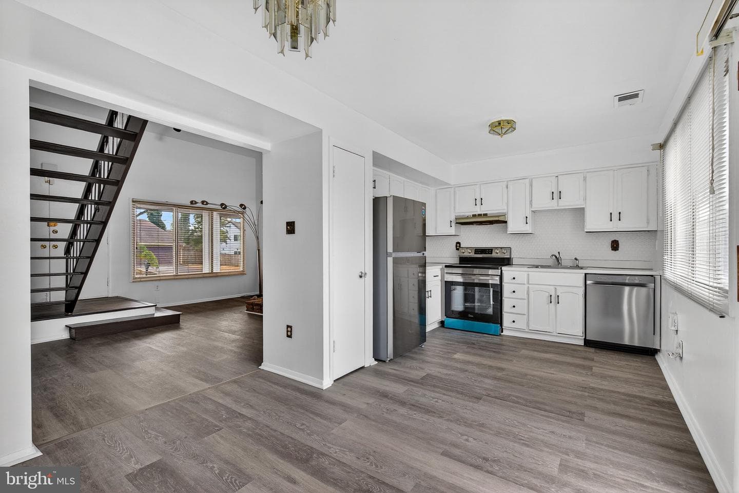 8801 Monmouth Drive photo 18