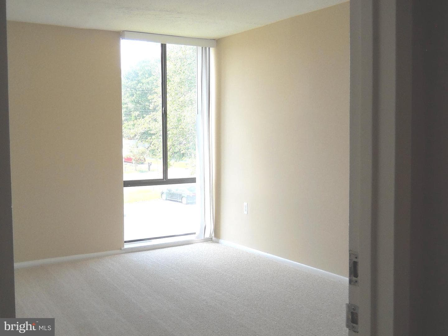 8663 Greenbelt Road #202 photo 29