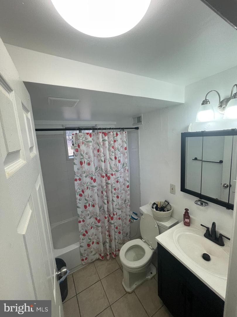 7519 Sweetbriar Drive photo 18