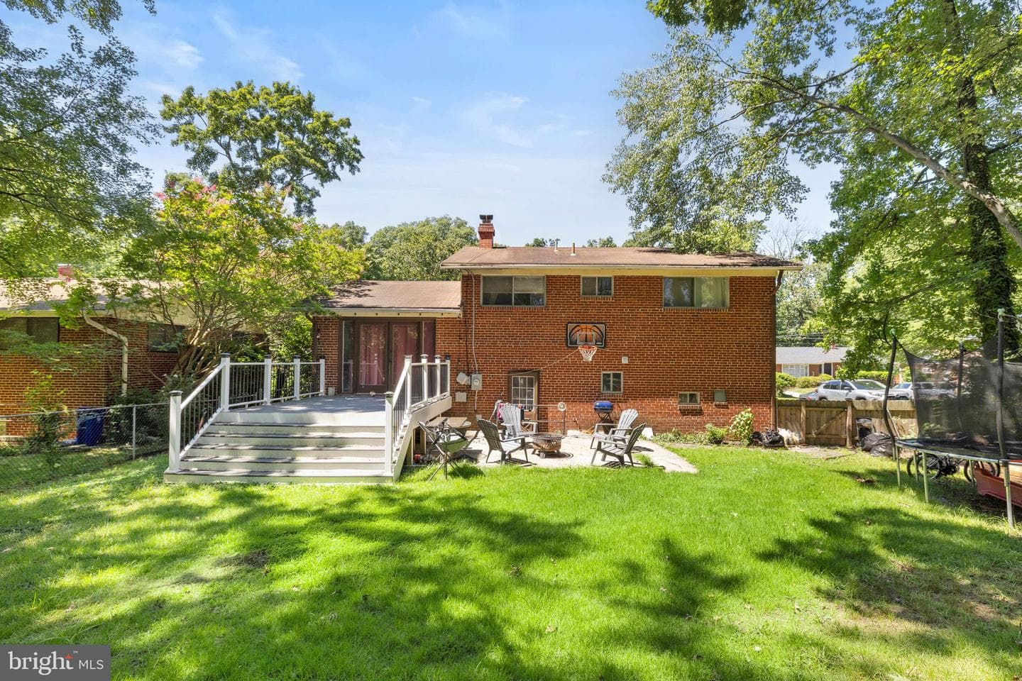 7519 Sweetbriar Drive photo 19