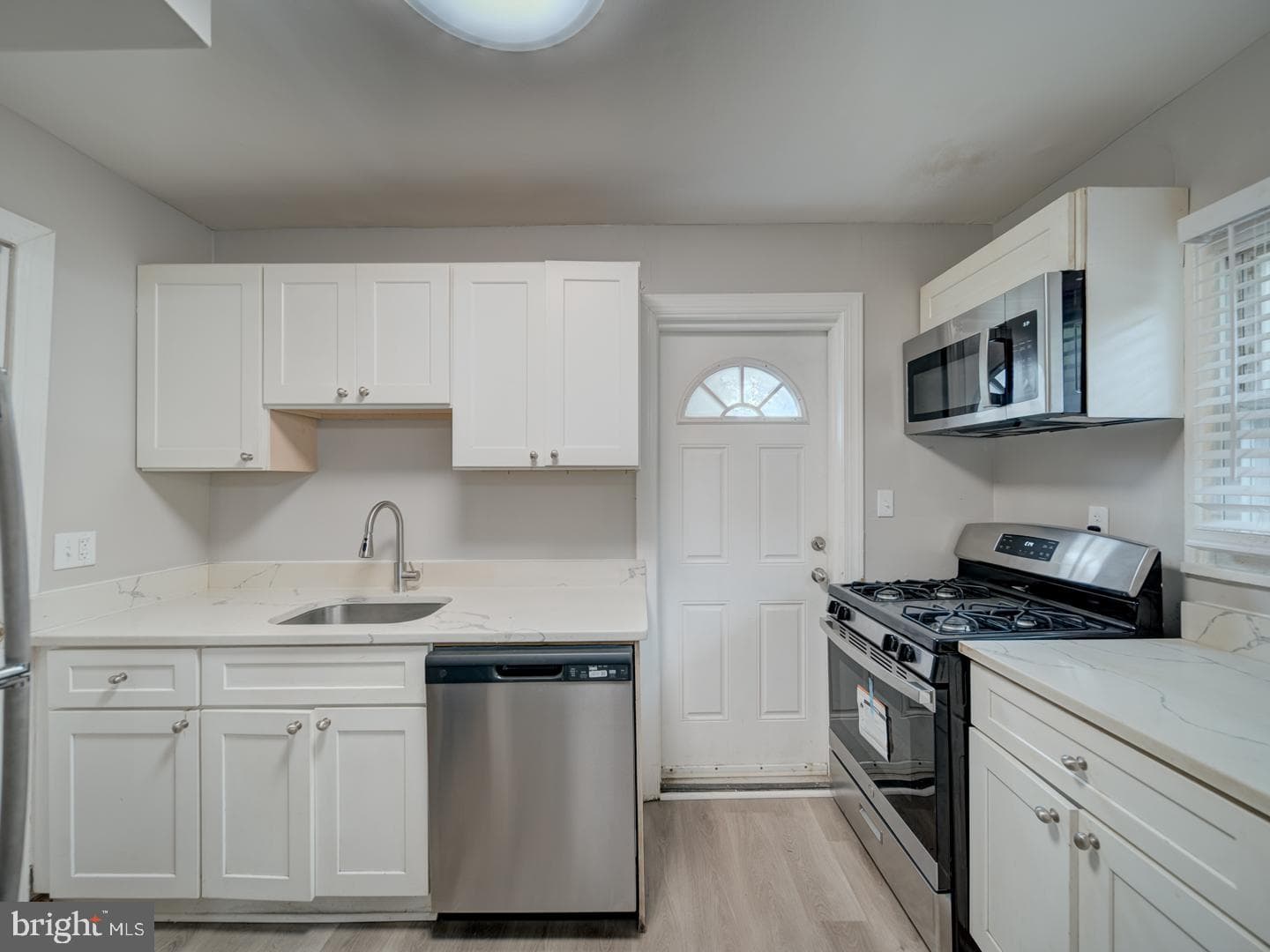 8001 Barlowe Road photo 13