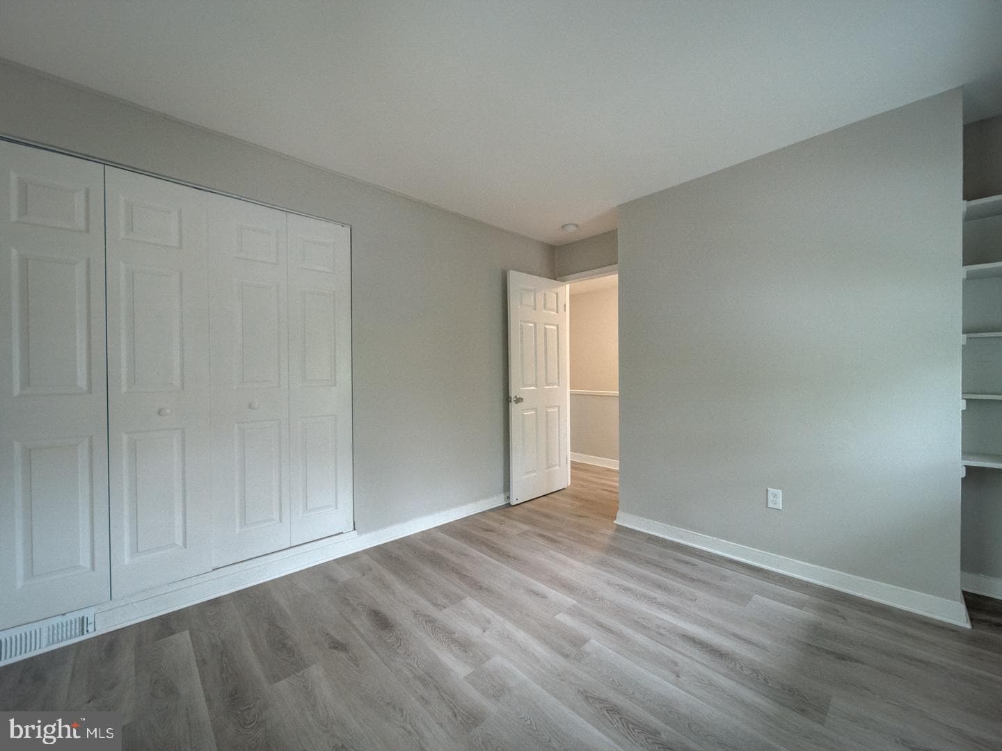 8001 Barlowe Road photo 23