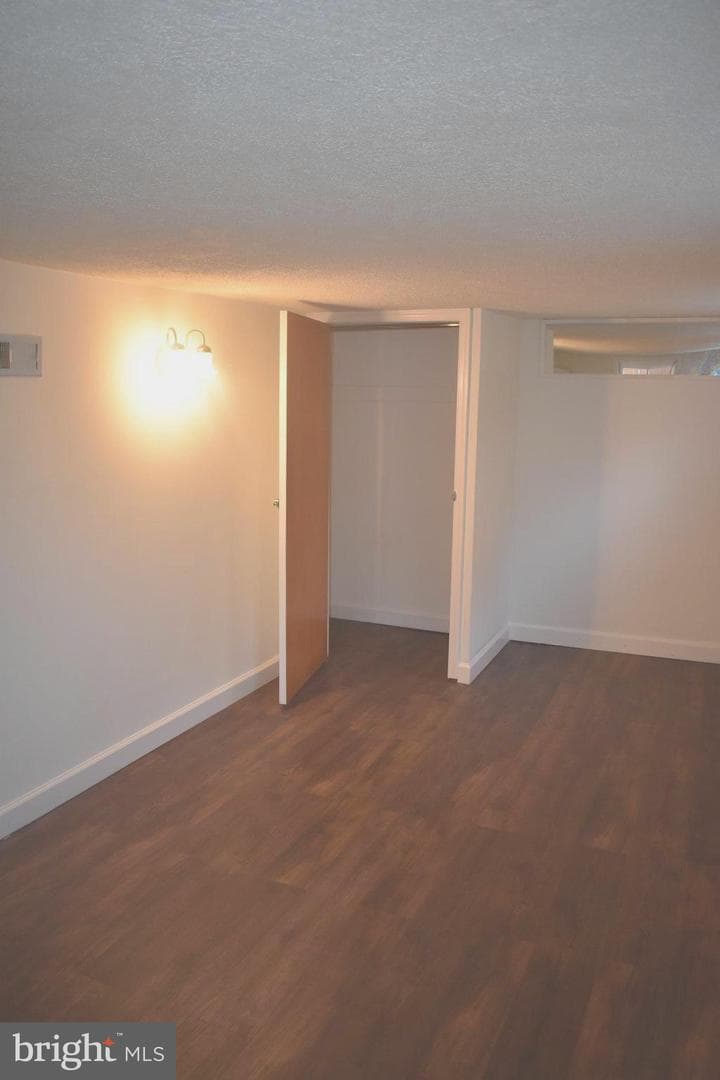 4318 Newton Street photo 37