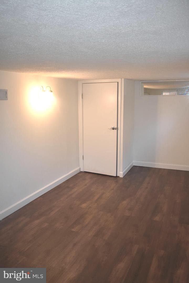 4318 Newton Street photo 38