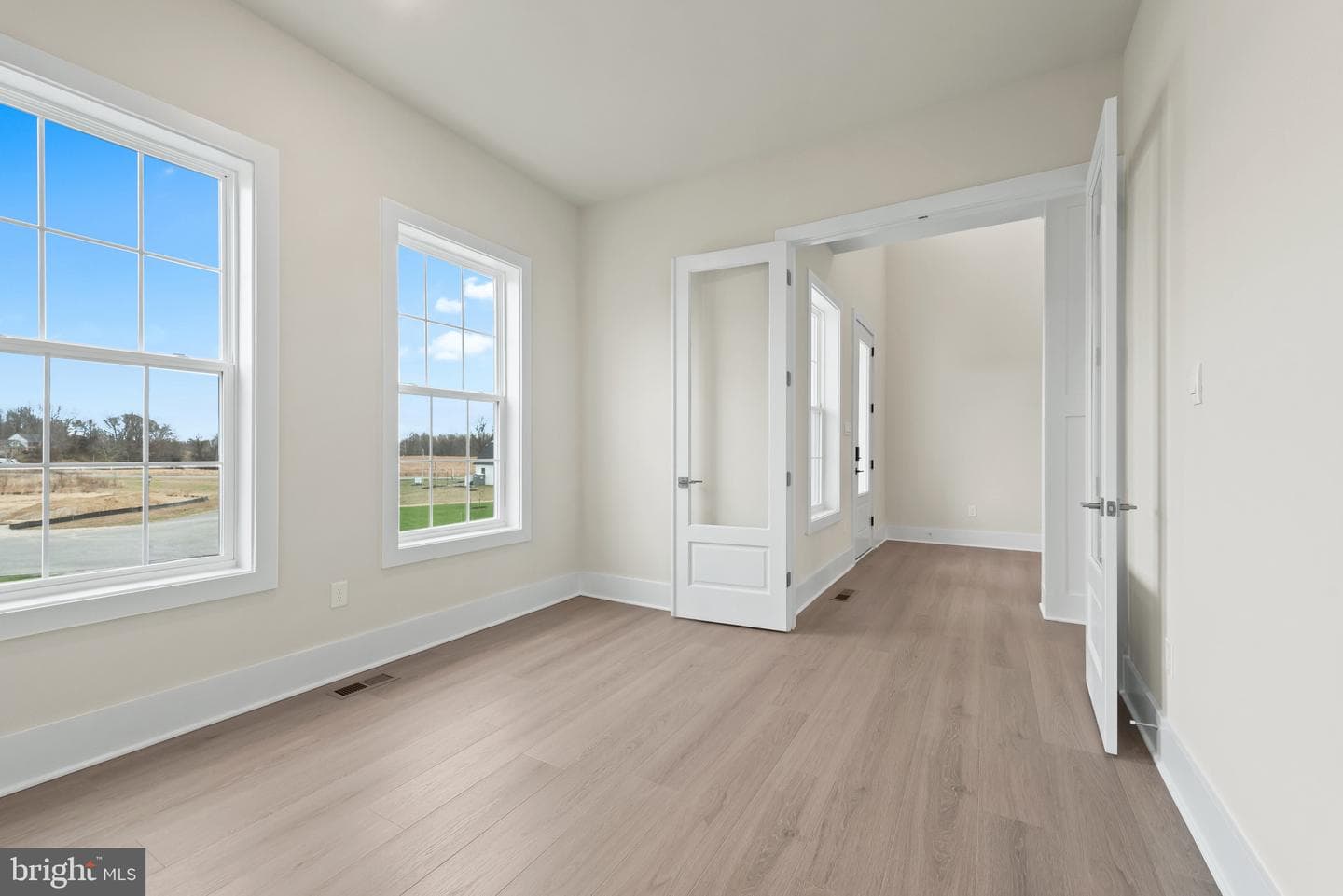 16503 Rolling Knolls Lane photo 9