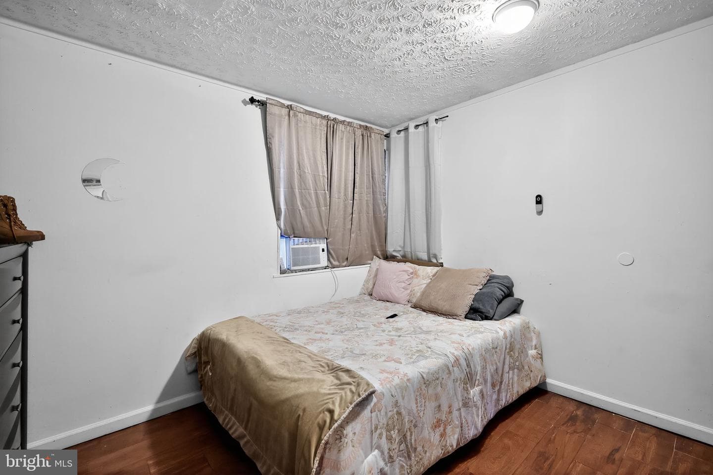 7805 Oxman Road photo 11