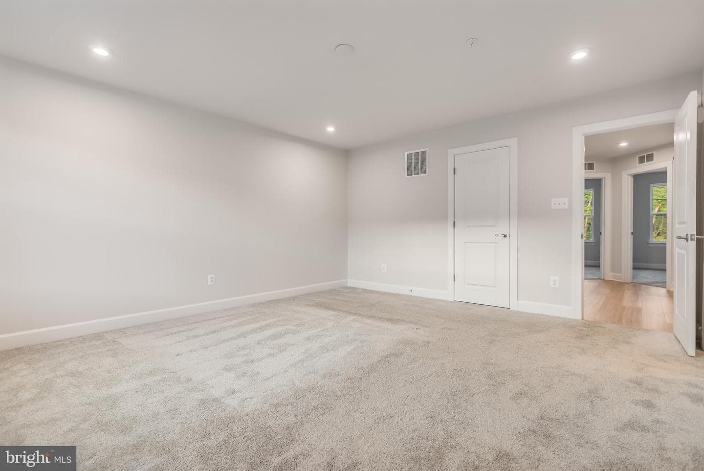 10835 Foxtrot Circle photo 16