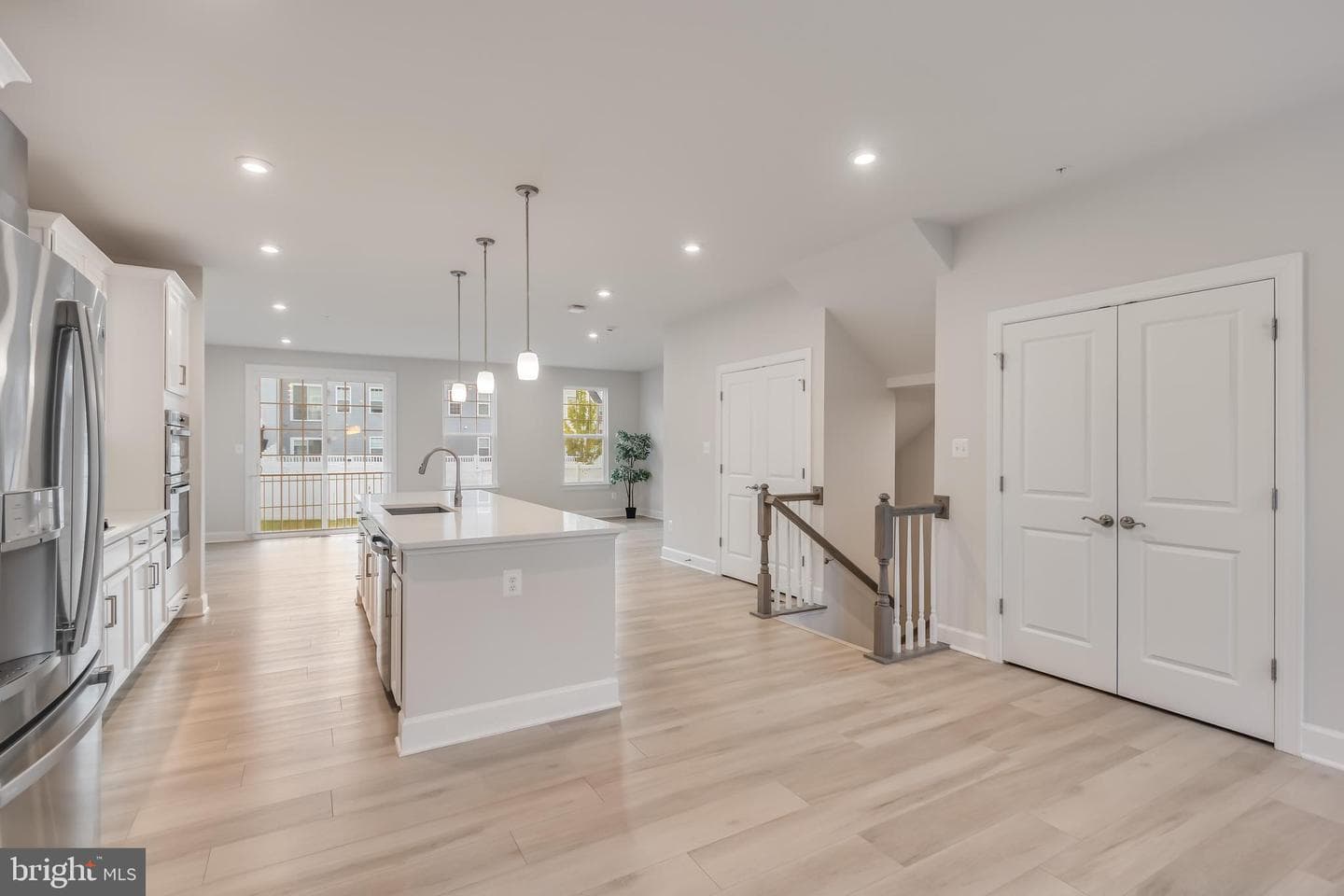 10835 Foxtrot Circle photo 7