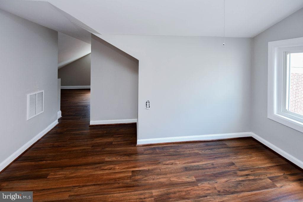 4104 Byers Street photo 35