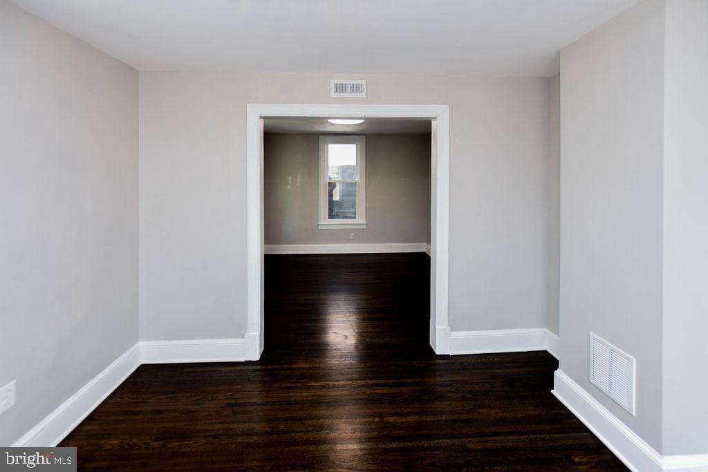 4104 Byers Street photo 9