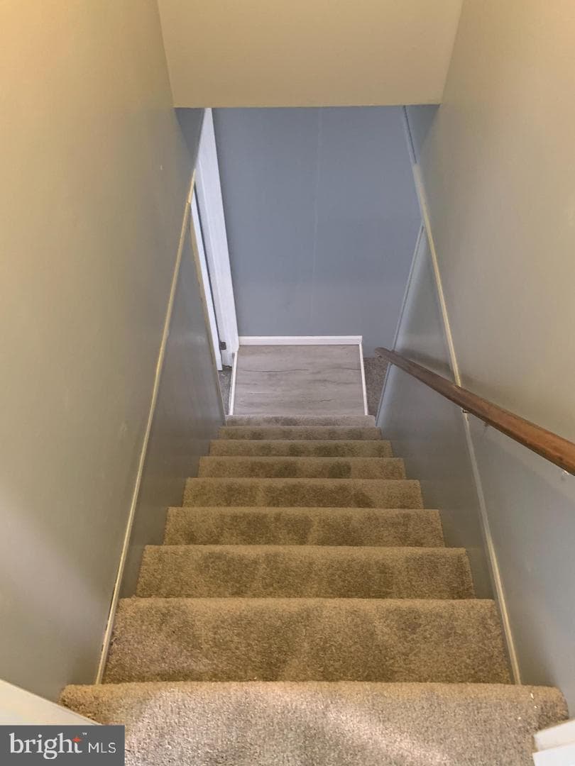 9910 Glen Way photo 19
