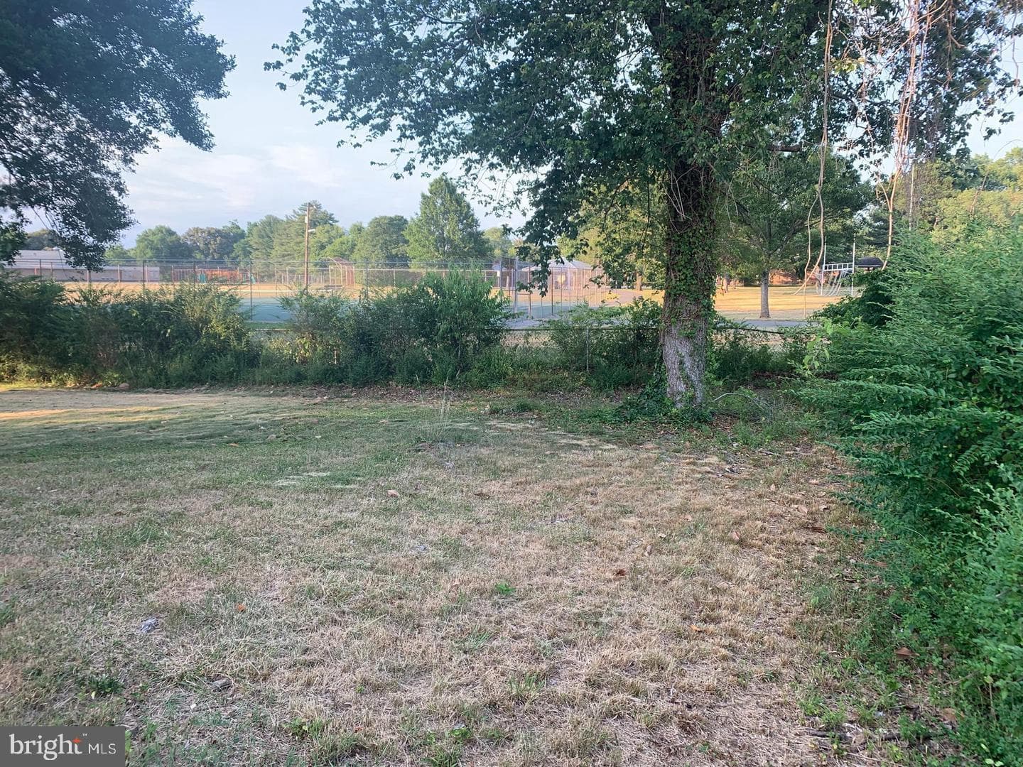9910 Glen Way photo 33