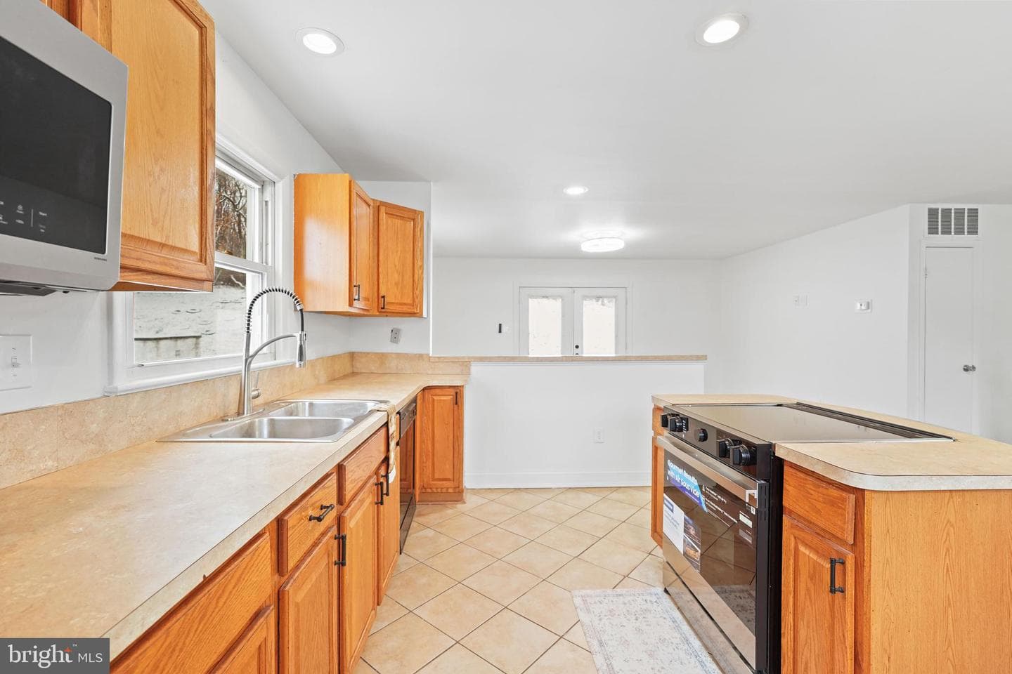 6903 Fawncrest Drive photo 20