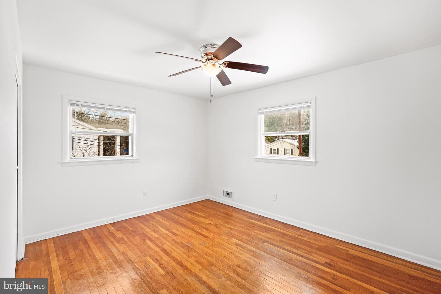 6903 Fawncrest Drive photo 27