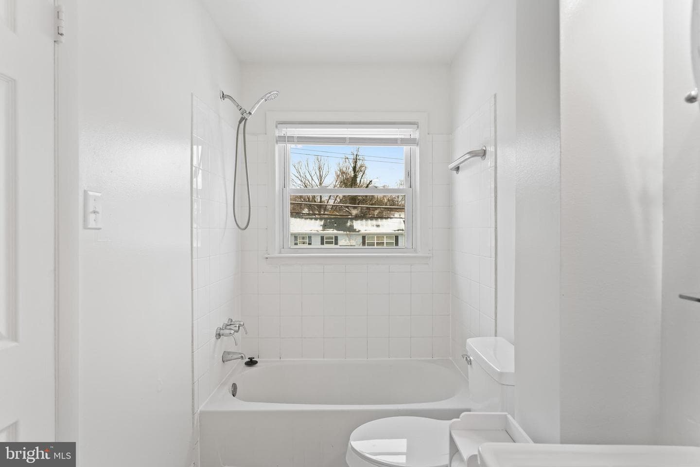 6903 Fawncrest Drive photo 30