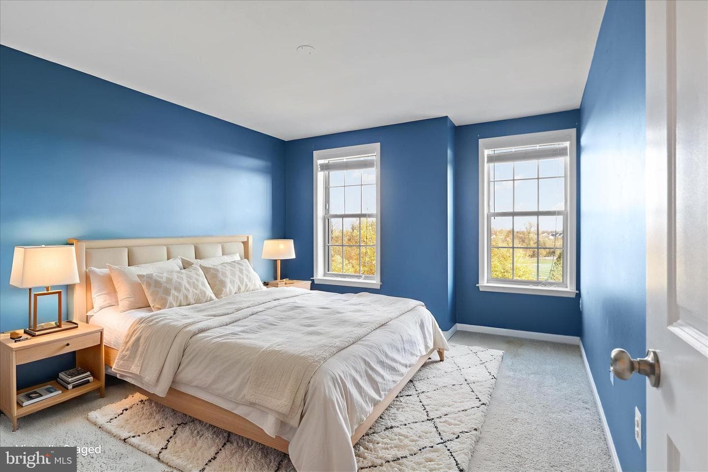 2633 Campus Way N photo 30