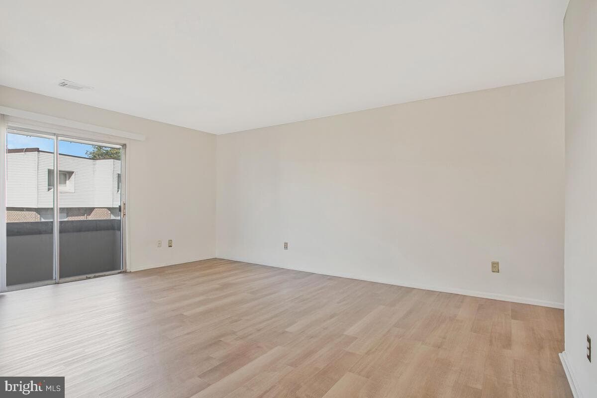 10216 Prince Place #9-204 photo 9