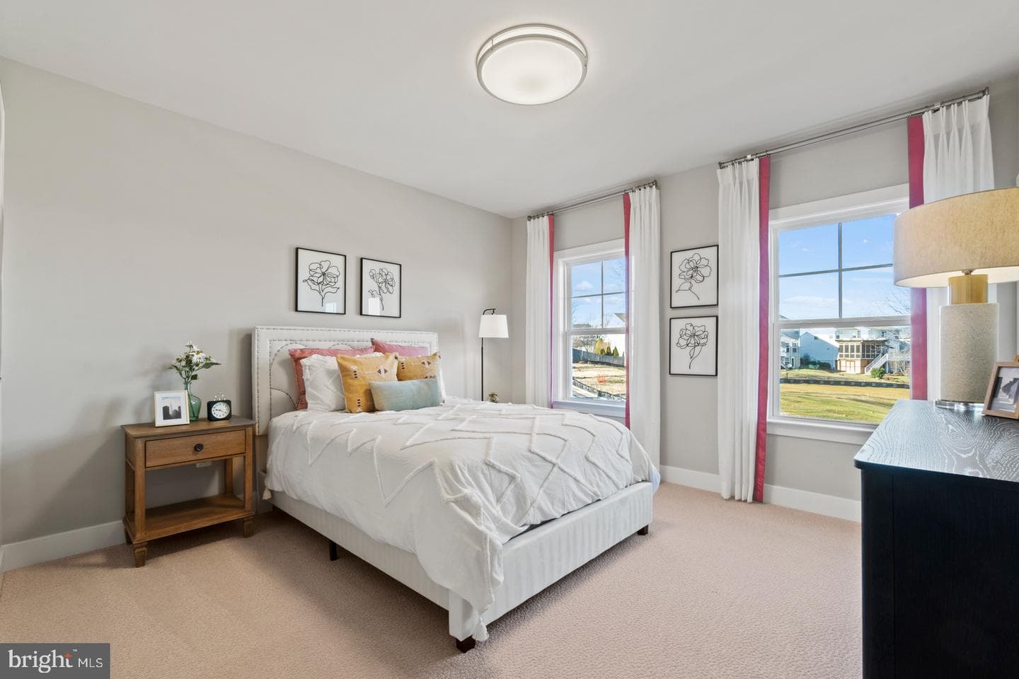10915 Golden Glow Avenue photo 31