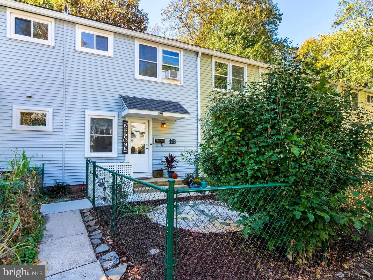 11 Laurel Hill Road photo 2