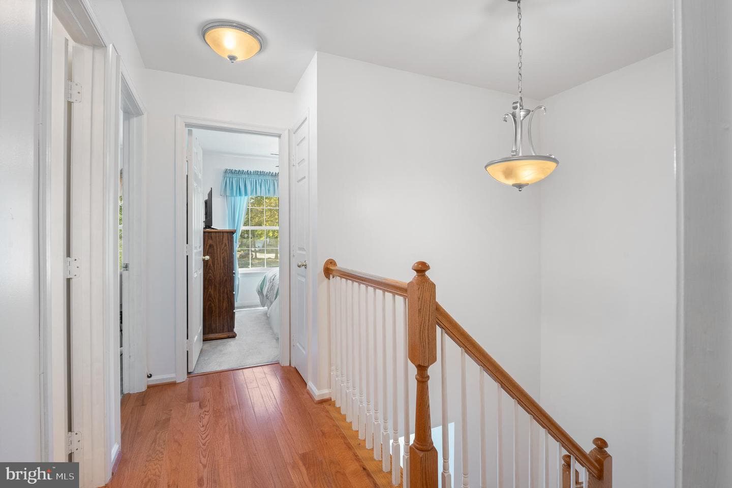 804 Pasadena Place photo 35