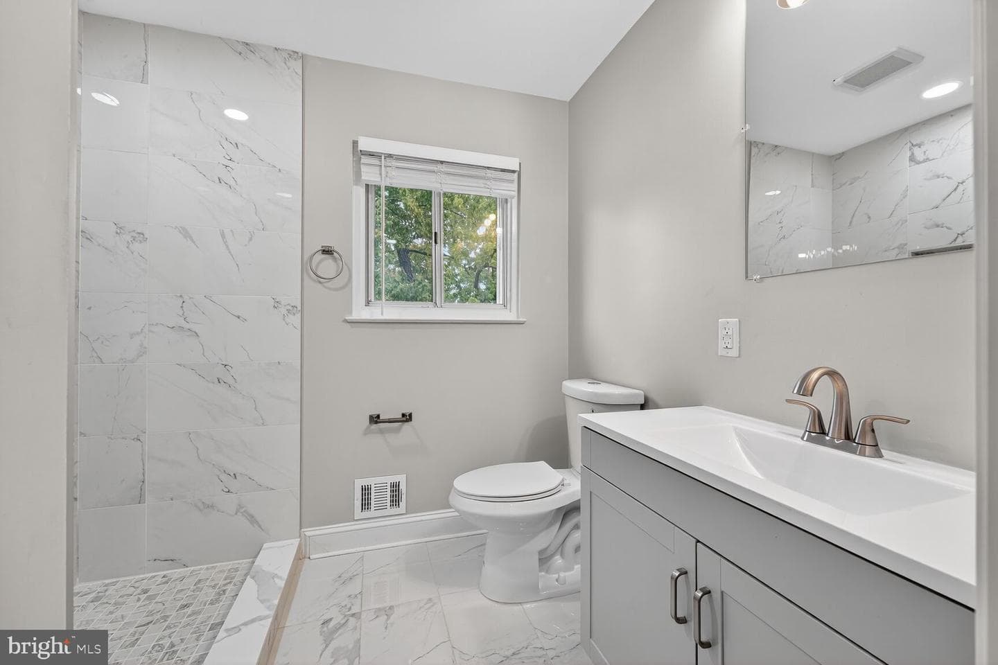 4705 Medora Drive photo 20