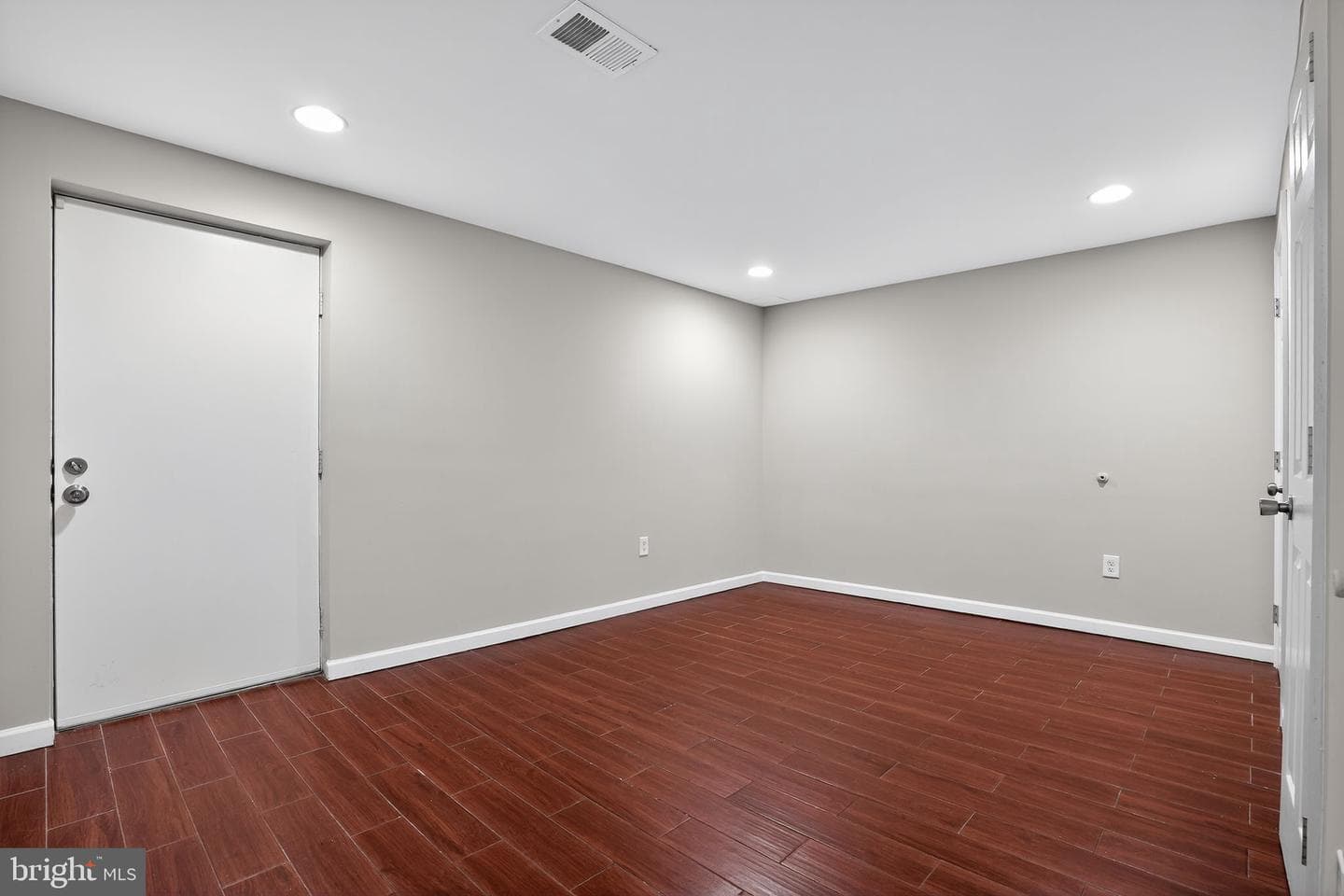 2118 Princess Anne Court photo 10