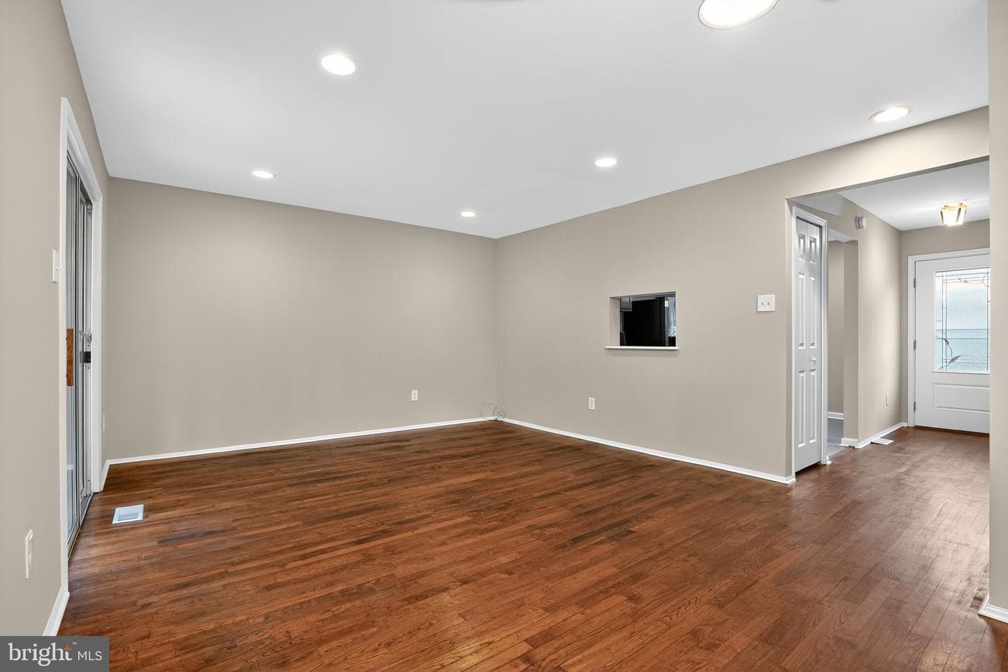 2118 Princess Anne Court photo 8