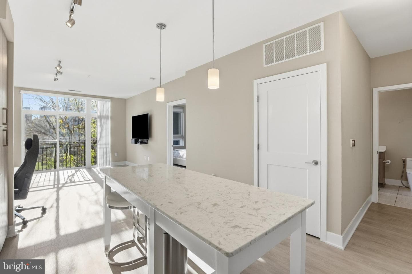 145 Riverhaven Drive #245 photo 7