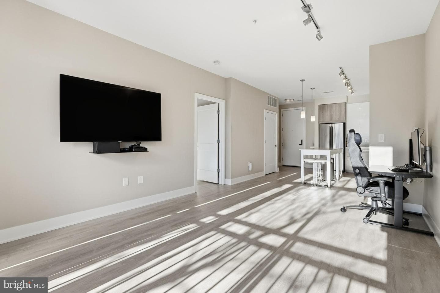 145 Riverhaven Drive #245 photo 9
