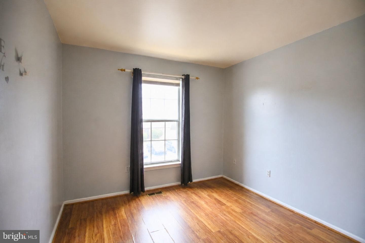 9002 Continental Place photo 11