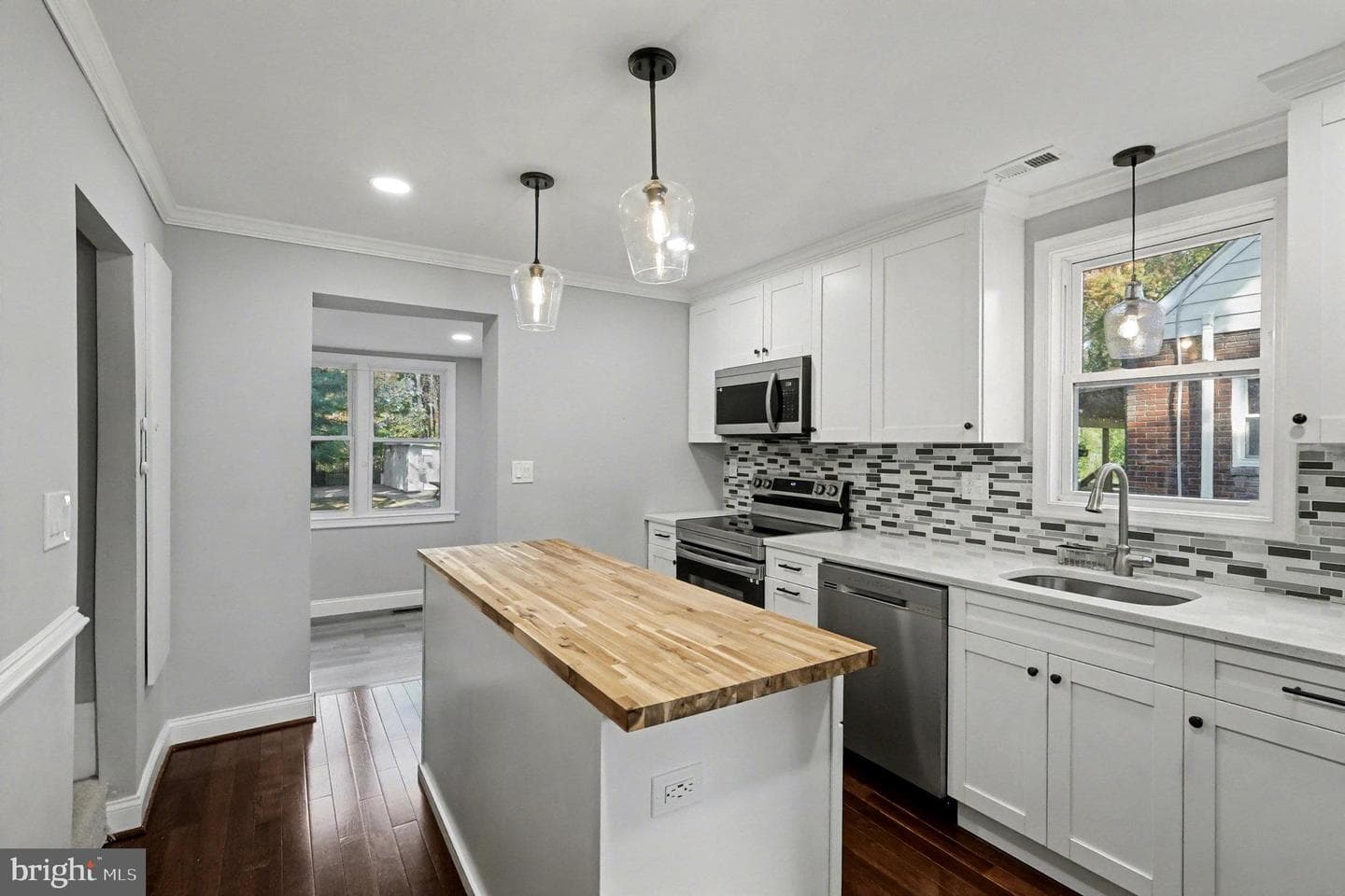 5406 Taylor Road photo 8