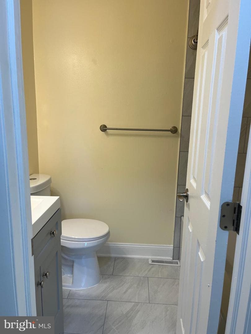 6706 Surratts Road photo 7