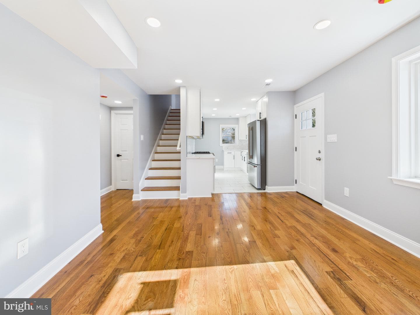 5010 Pierce Avenue photo 34