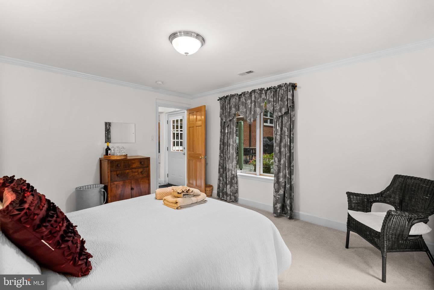 4111 Clagett Road photo 50