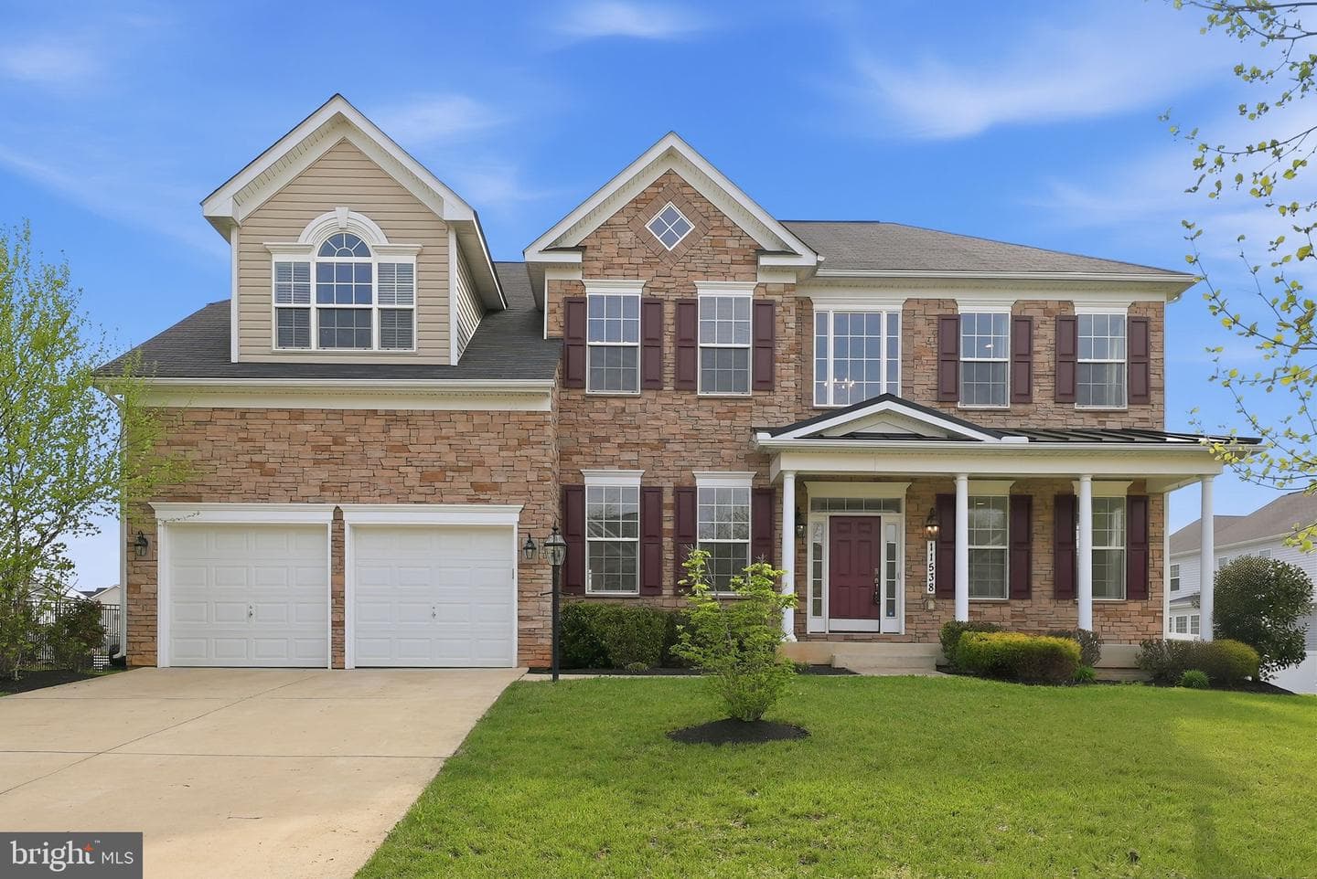 11538 Neon Road