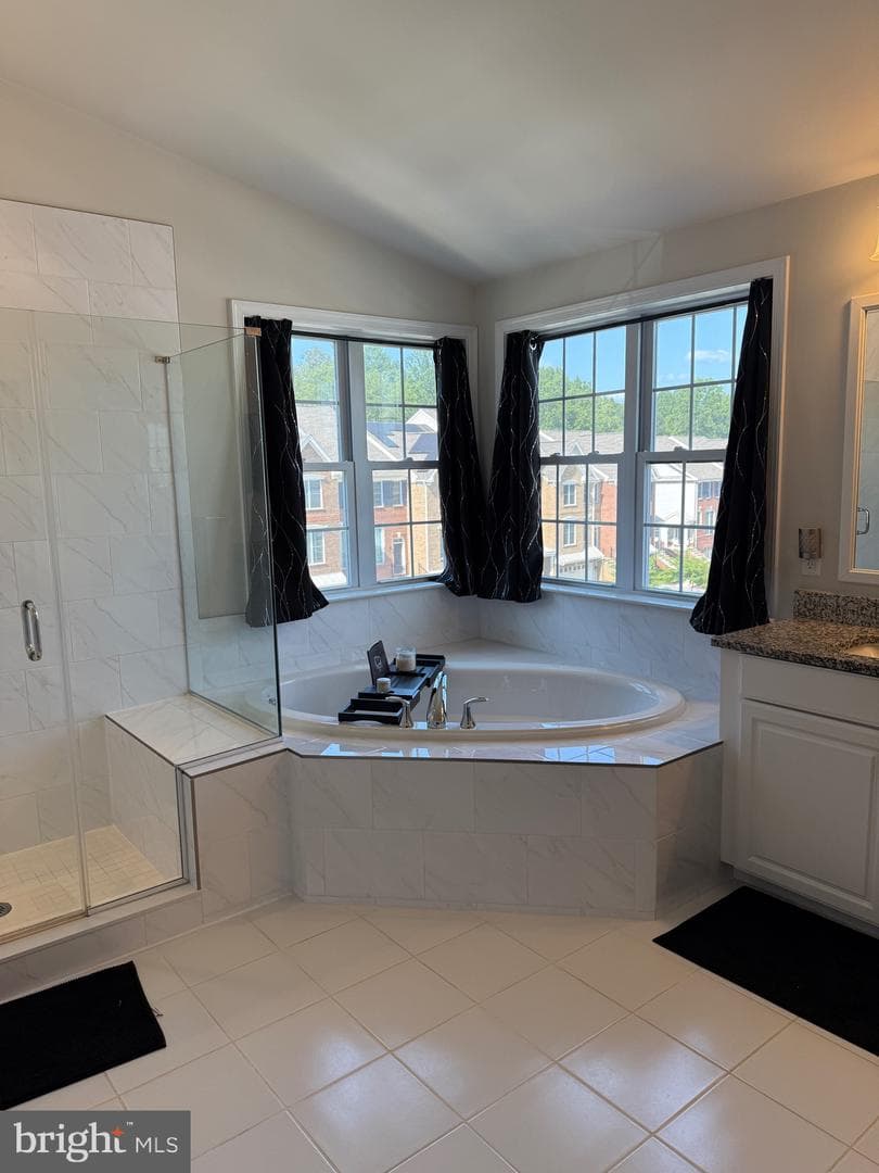 3600 Martingale Road photo 27