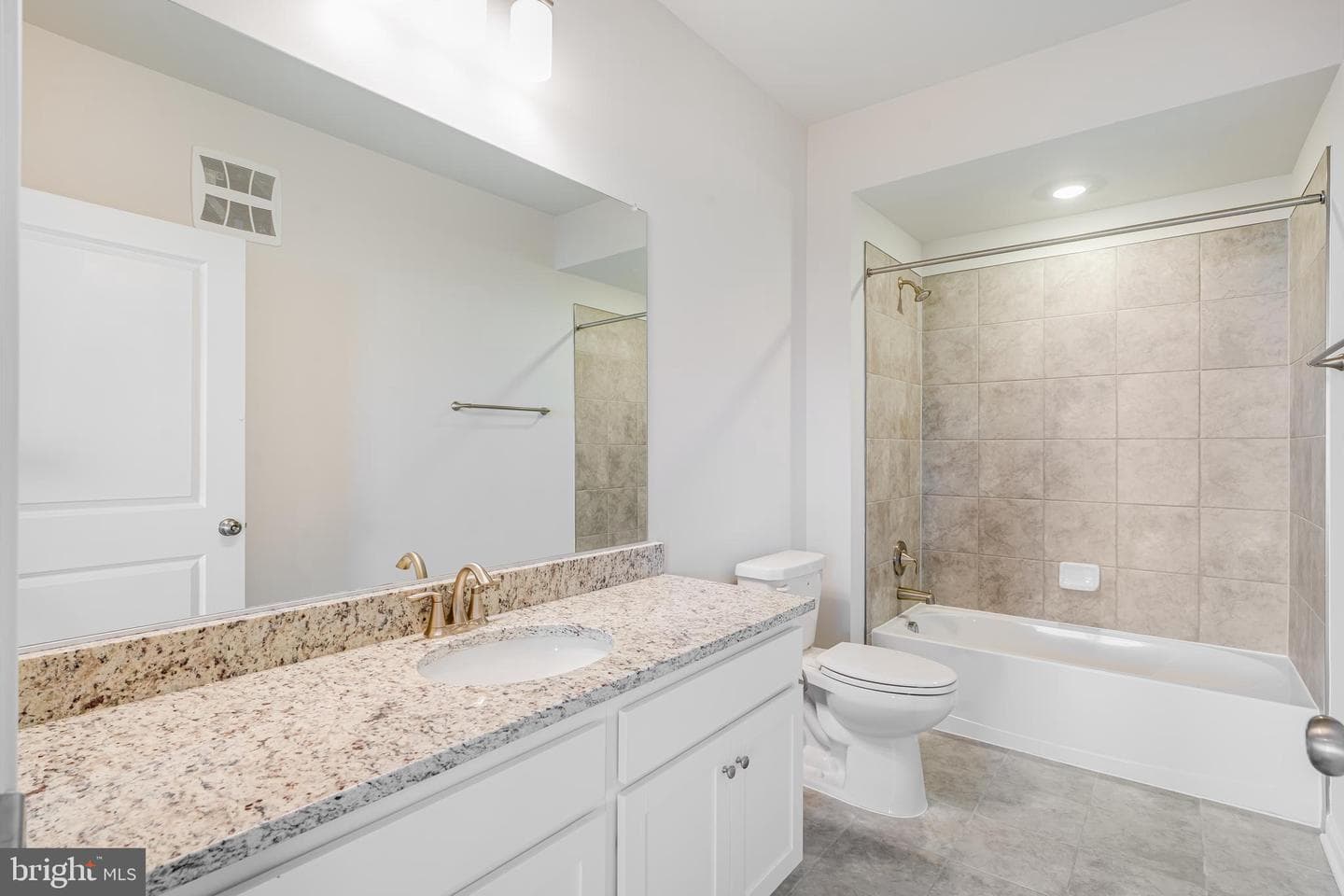 4003 Seaside Alder Road #0206 - Lily photo 8