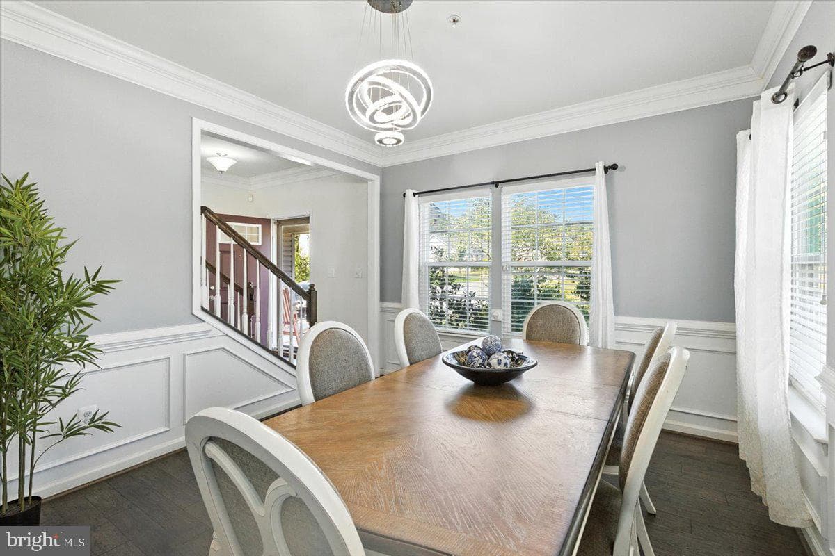 8518 Cedar Chase Drive photo 4