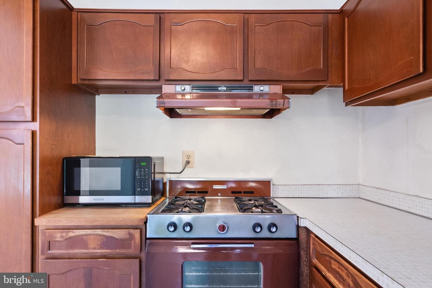 6024 Westchester Park Drive #202 photo 15