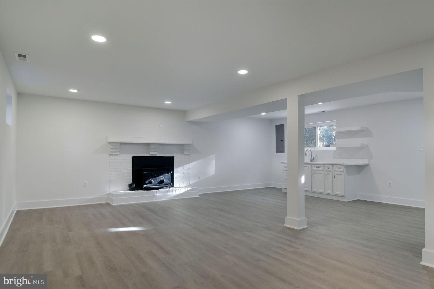 2016 Spring Grove Drive photo 22