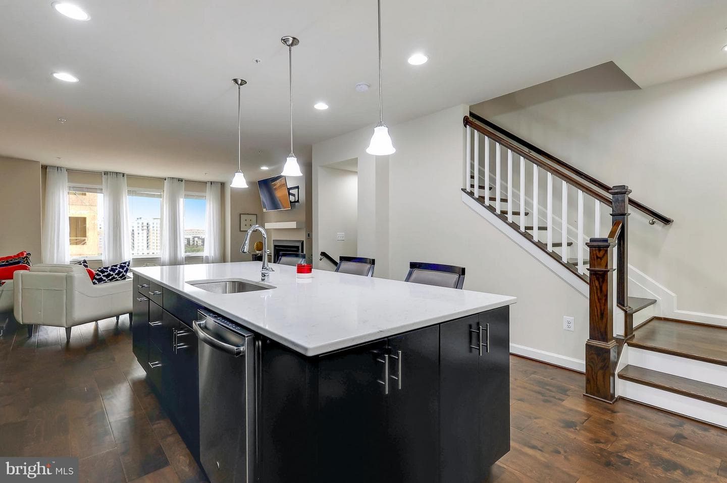 520 Harborview Drive photo 11