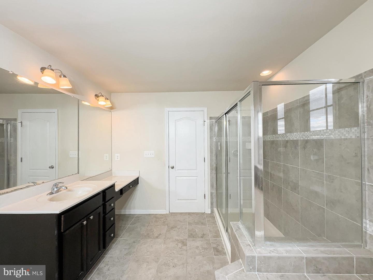 10202 Galaxy View Lane photo 41